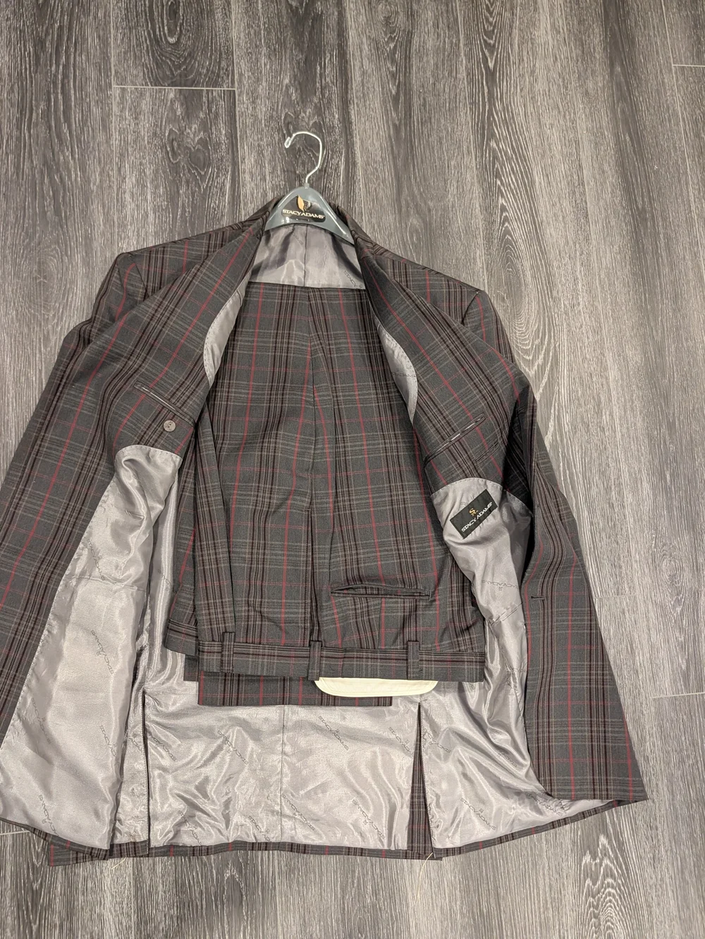 Stacy Adams Charcoal Plaid Blazer with Red Windowpane